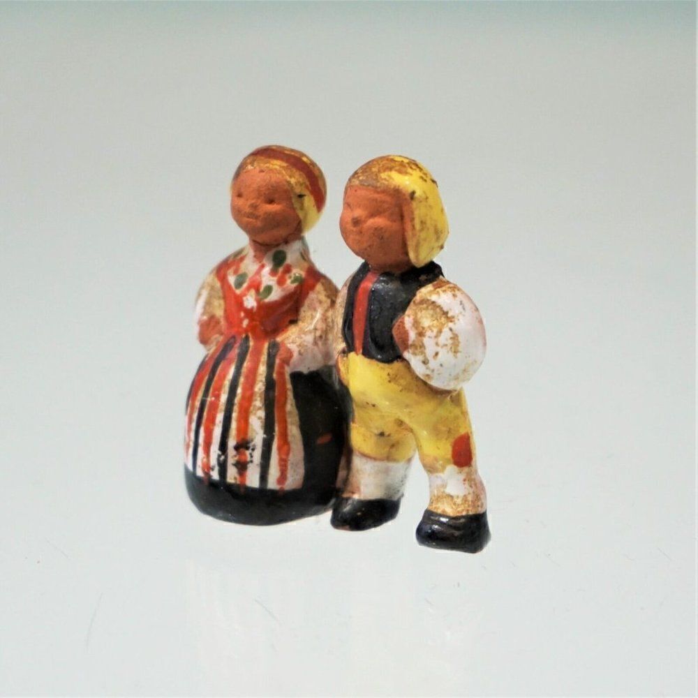 Vintage Clay Figurines Colonial German Folk Man And Women - Picture 2 of 4